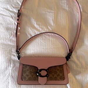 Gorgeous new used Coach bag pink & gray retails $380